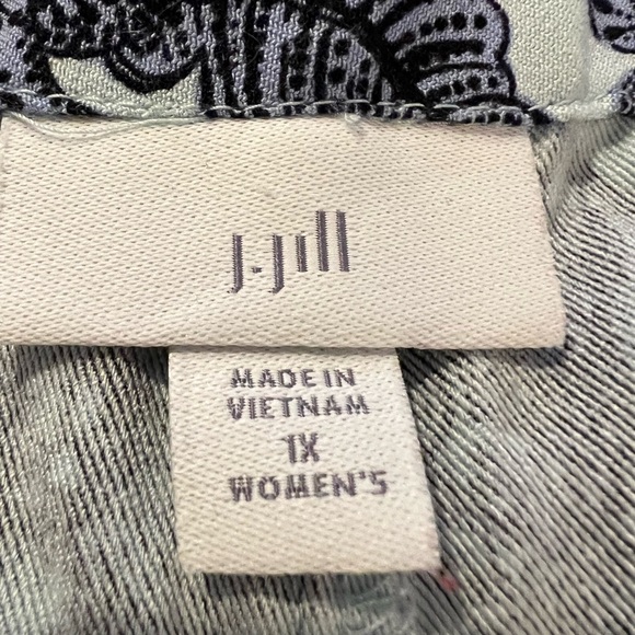 J. Jill capri pants - Picture 2 of 3